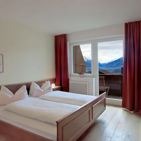 Tiroler Alpenhof Apartment *