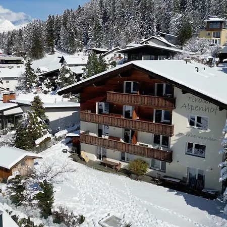 Tiroler Alpenhof * インスブルック