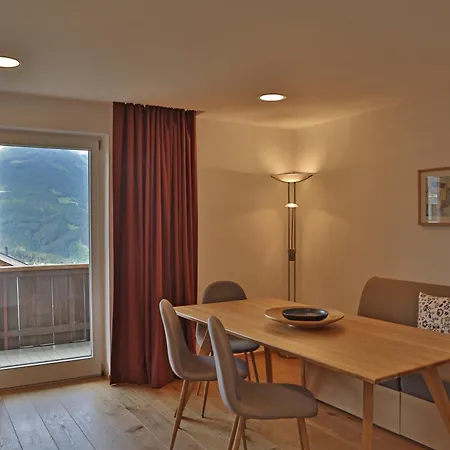 Tiroler Alpenhof * インスブルック