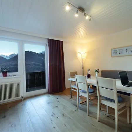 Tiroler Alpenhof Apartment *