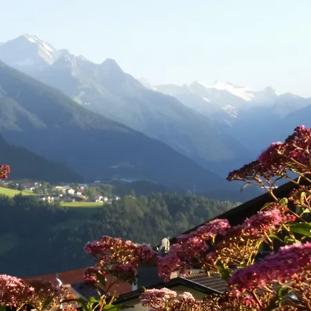 Tiroler Alpenhof شقة